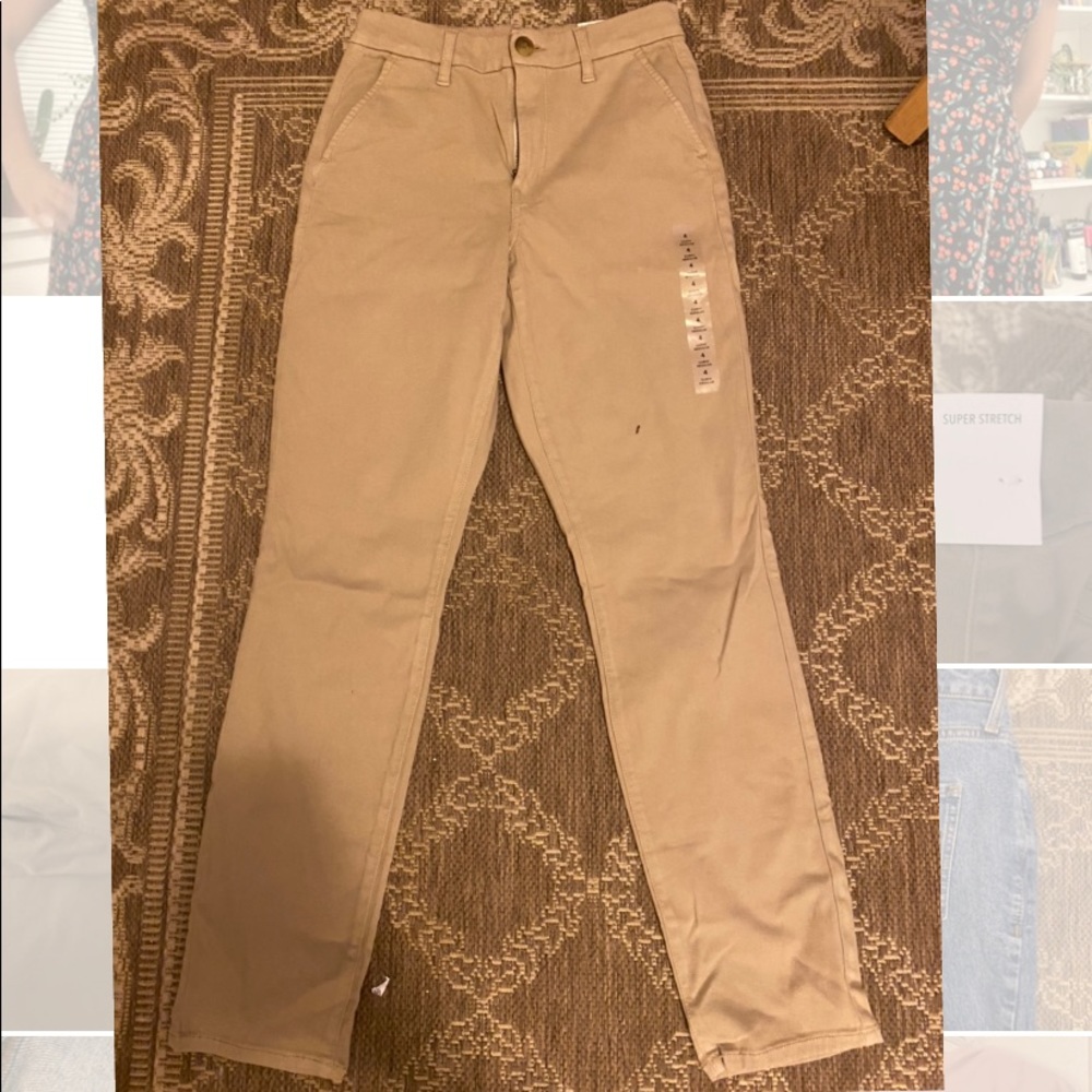 High Waisted American Eagle Khaki Pants